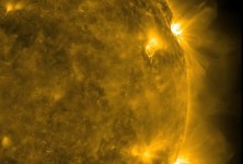 专家称，太阳最活跃的区域将面对地球，预计各种太空天气事件的可能性将增加